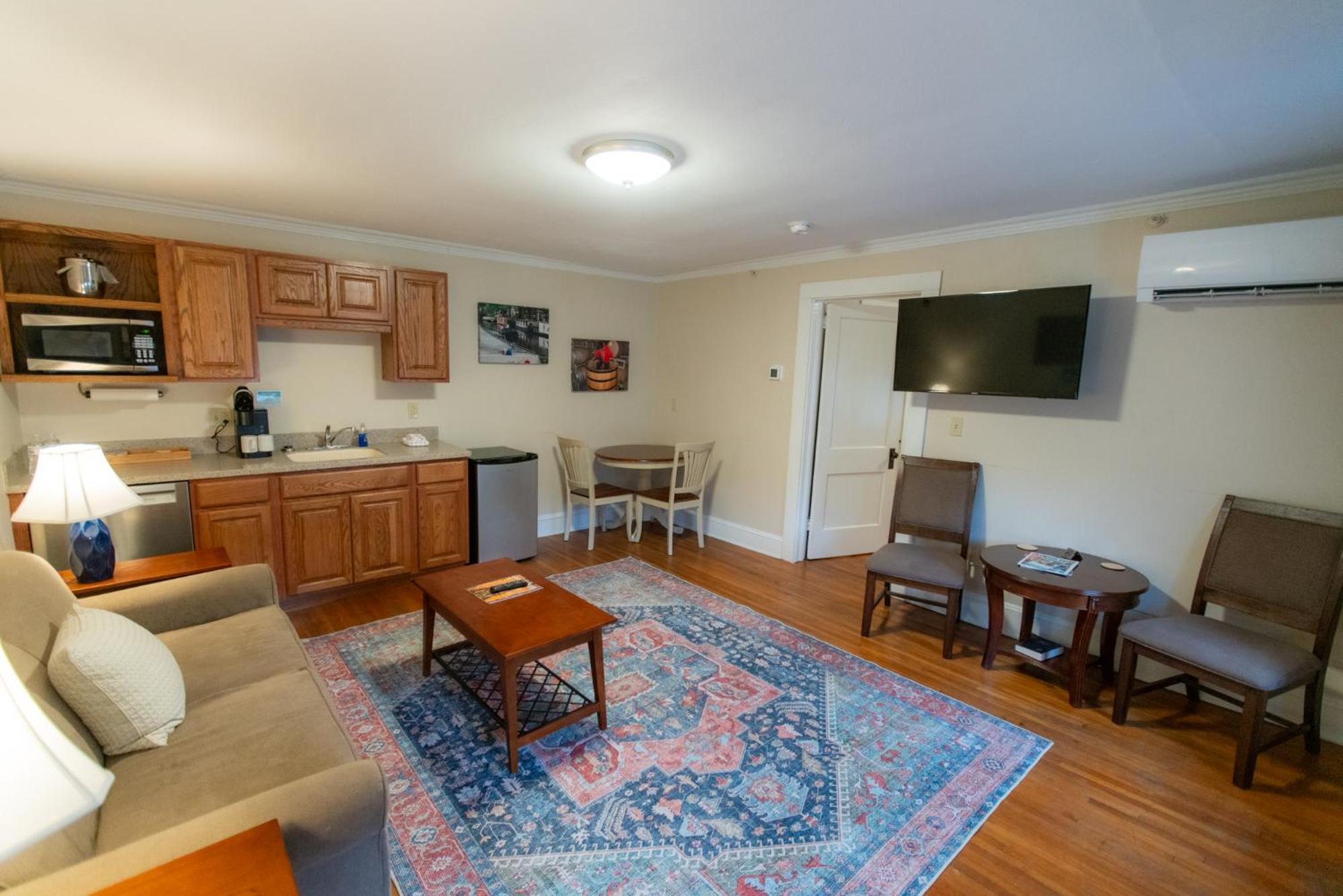 The Escape Apartment Lewisburg Exterior photo